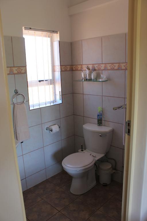 Duneside Guest House Richards Bay Bilik gambar